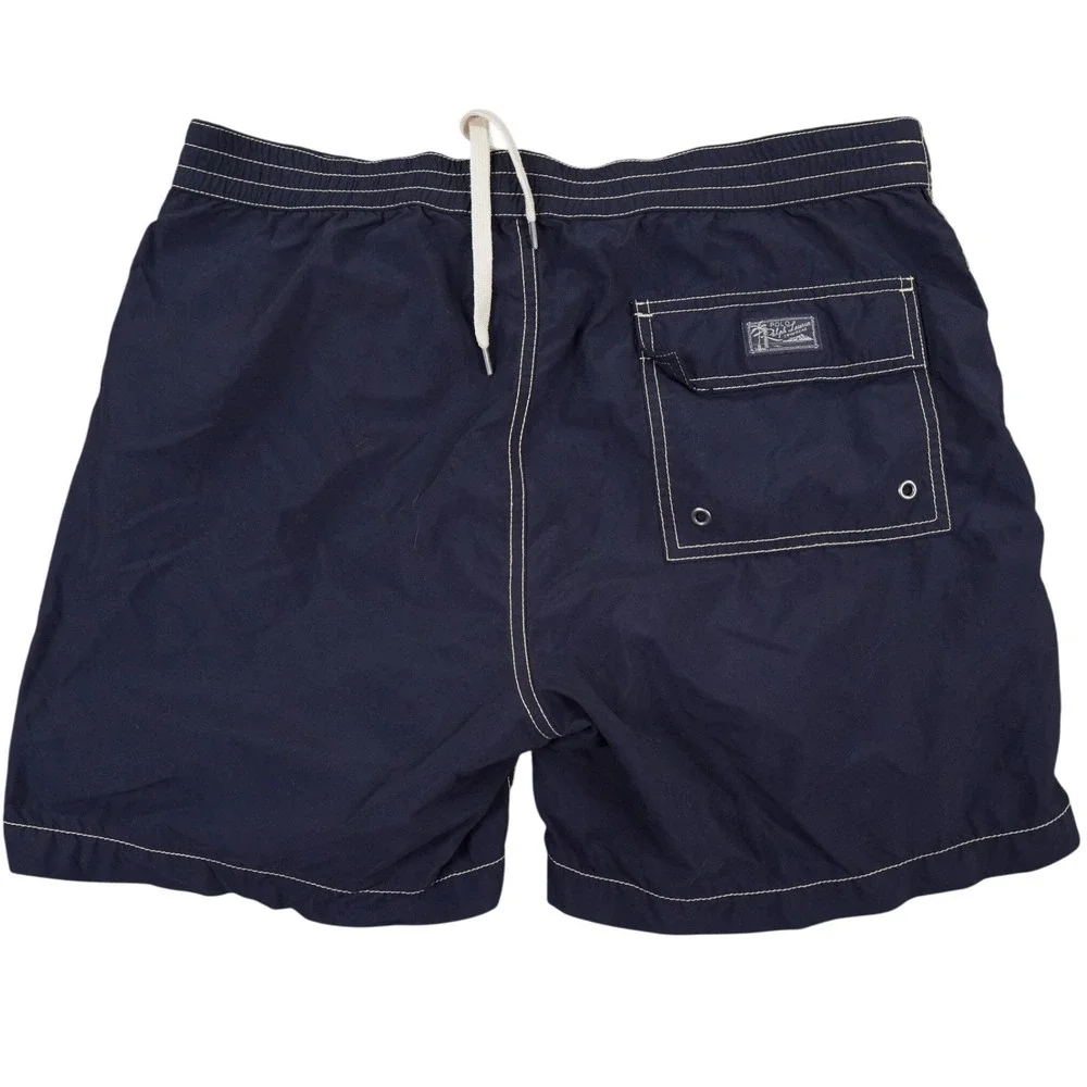 Polo Ralph Lauren solid features